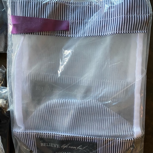 Mary Kay make up bag lot - Picture 12 of 13